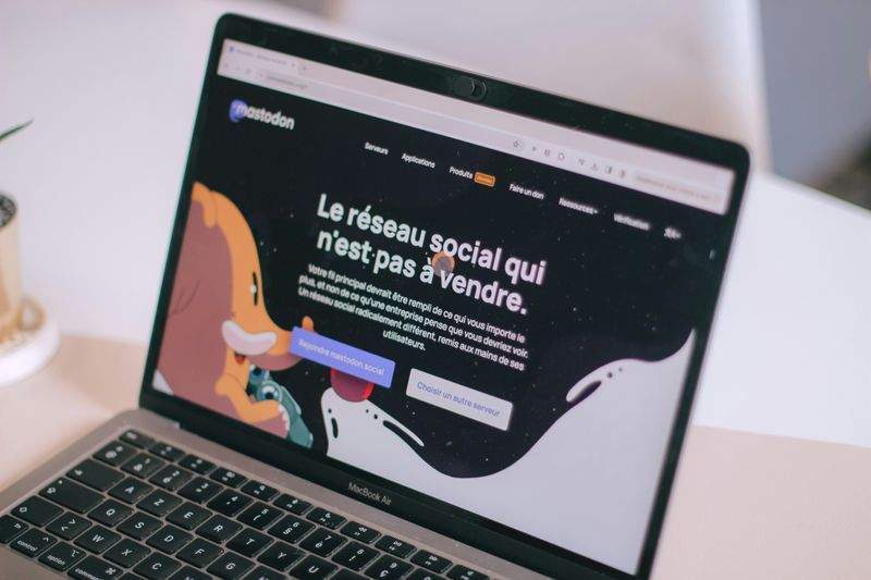 Re-engaging Lapsed Subscribers with a Segmented Win-Back Journey